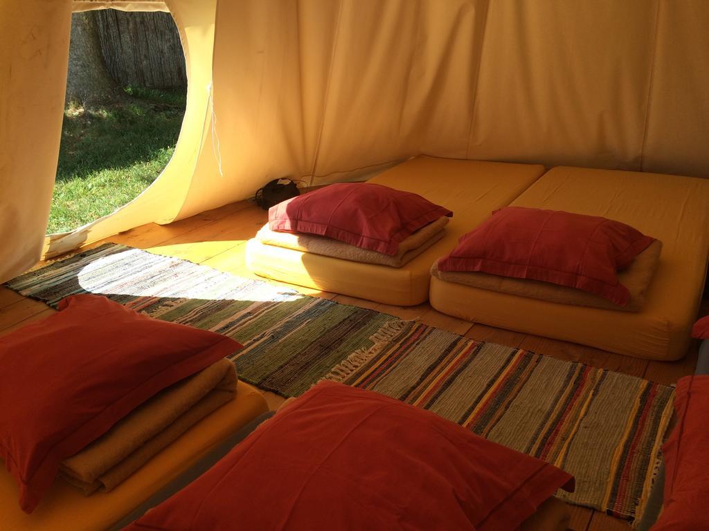 Bed and Breakfast Weekend En Provence Comps  Habitación foto